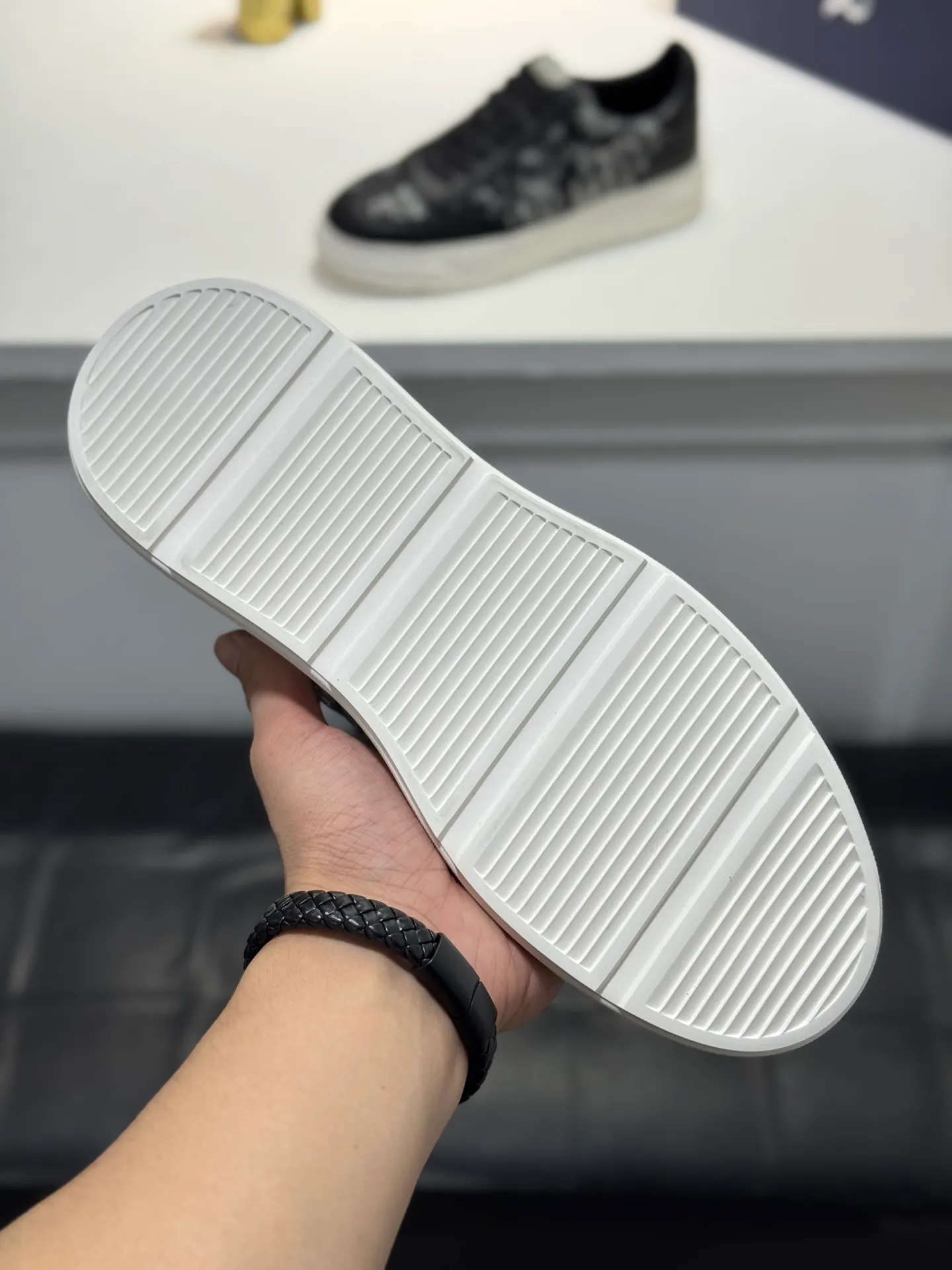 Men's Men's Shoes💰420【New Style】🦑🦑Dior🔥Christan Dior (Dior) hot style [new style] ⚠⚠️Top purchasing 🔍🔍men's casual shoes, upper cowhide stitched with Dijia special fabrics, soles: original soles specially provided by the original factory, exclusive movable molded soles super comfortable, original factory single goods, 🔍🔍high-quality multi-color splicing design, exquisite workmanship, unique, Sheepskin lining💪Details determine quality, we only make shoes with care, you can enter and leave the counter at will, welcome to compare🇮🇹Size: 38-44 (45 customized